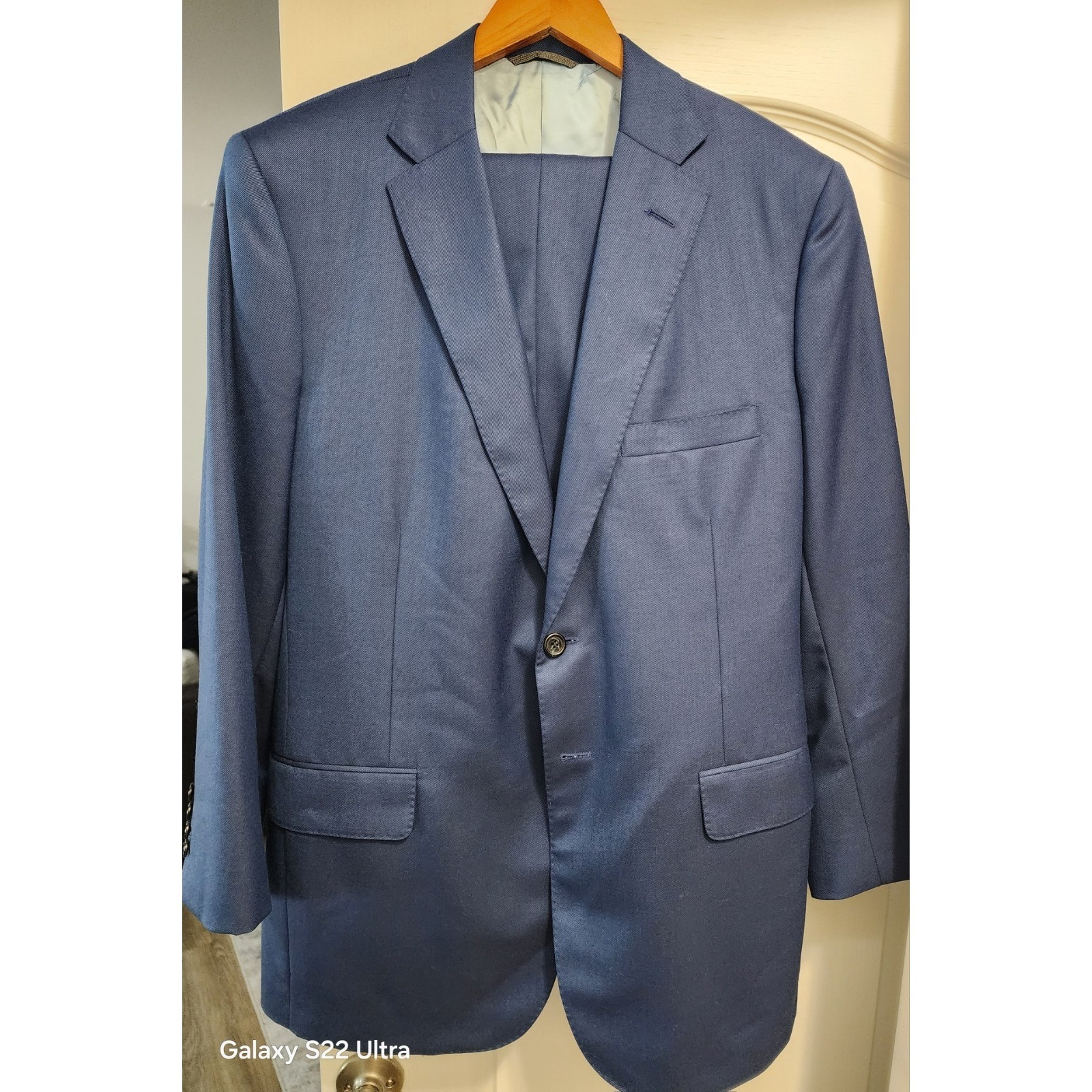 Holland & Sherry Men's French Blue Bespoke 2 Button Suit Size 42 Regular